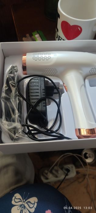 Фото эпилятор, почти новый.