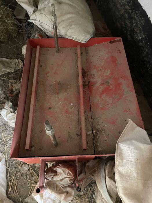 Шлакоблочный аппарат