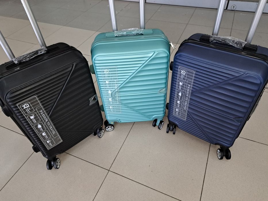 НОВИ куфари три размера