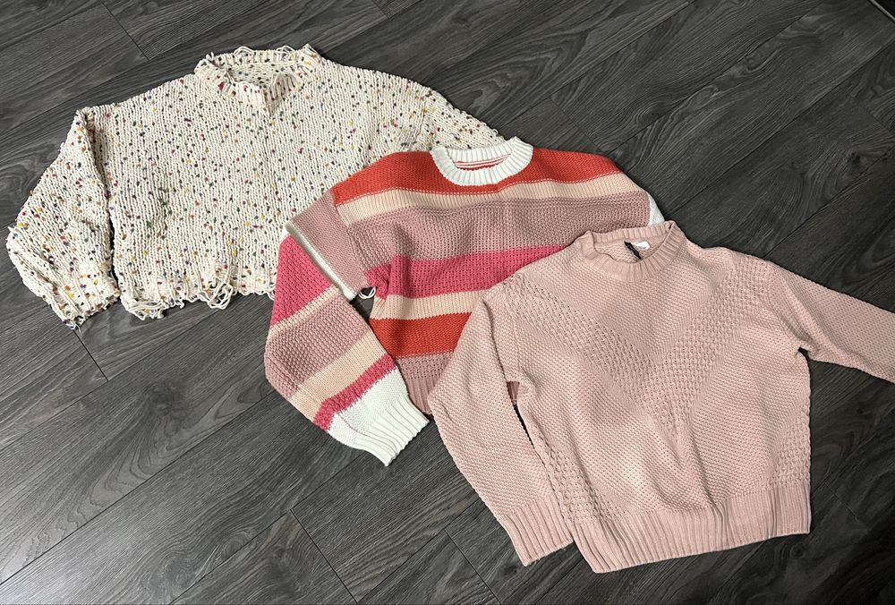 Пуловери различни модели