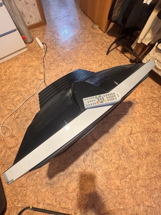 Продам телевизор LG