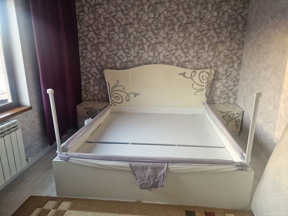 Кровать  двуспальная