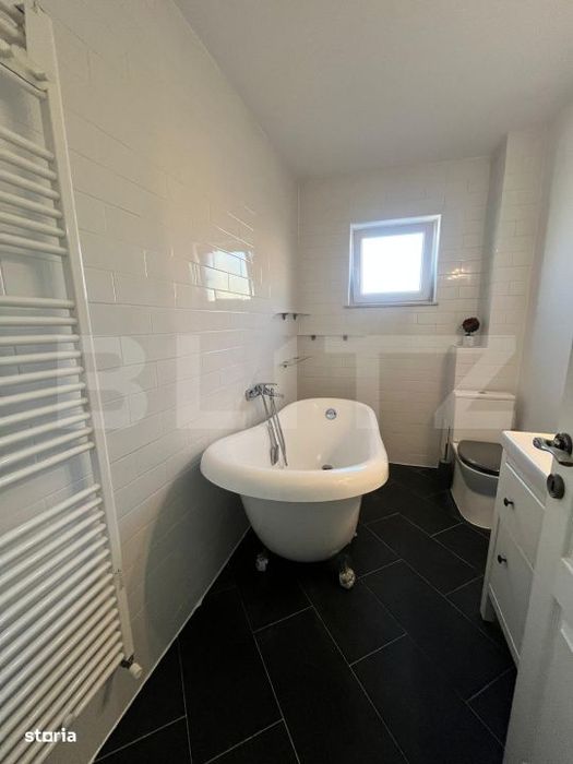 Apartament 2 camere, finisat la cheie, 2 parcari, zona de SUD