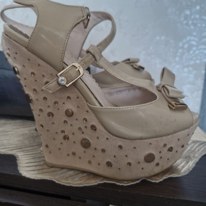 Продам очень красивая