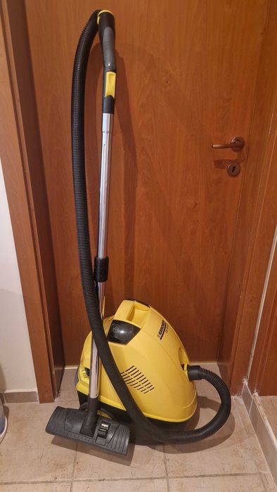 Прахосмукачка с воден филтър Karcher DS 5500