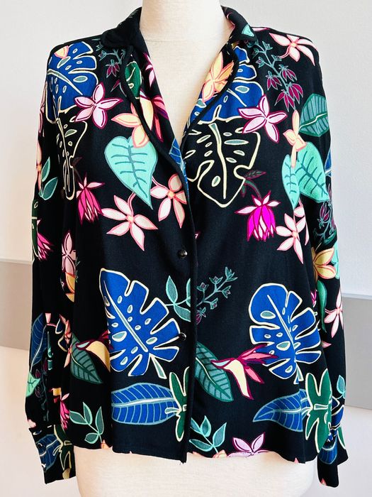 Mint & Berry разкошна риза с наситен цветен десен