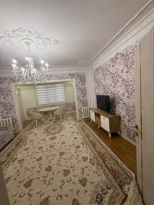 Метро Ойбек 3/5/9. Срочно продаётся квартира в центре