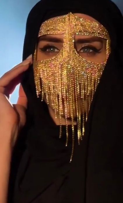 Продаются украшения для трио