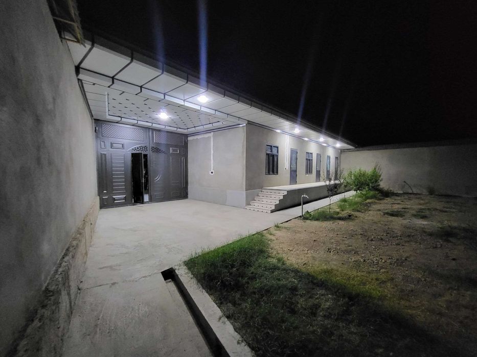 Sotiladigan Uy Shahar Atrofida