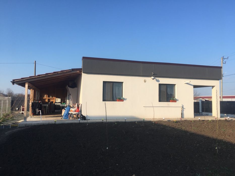 Vand casa noua in Sivita