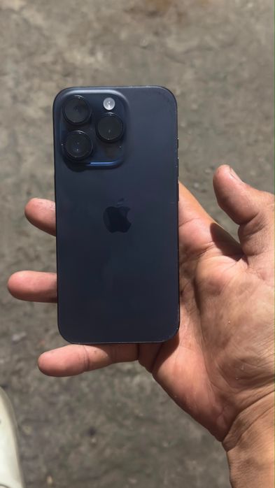 Iphone 15 pro без ремонт