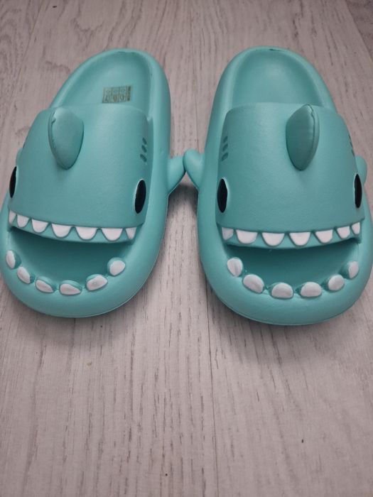 Papuci comfy shark / rechini unisex - mărimea 38