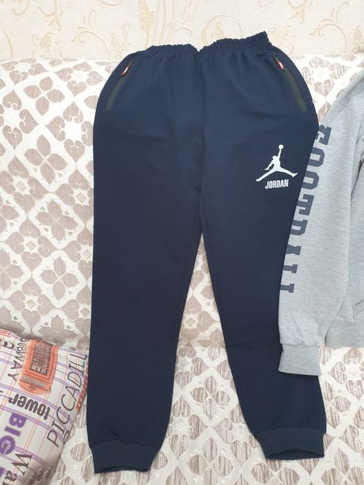 Продам спортивные вещи на мальчика