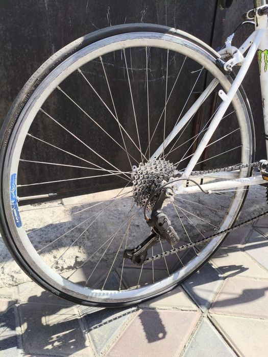 шиссейный велосипед sora