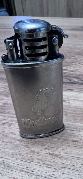 Винтидж колекционерска запалка Marlboro Cowboy