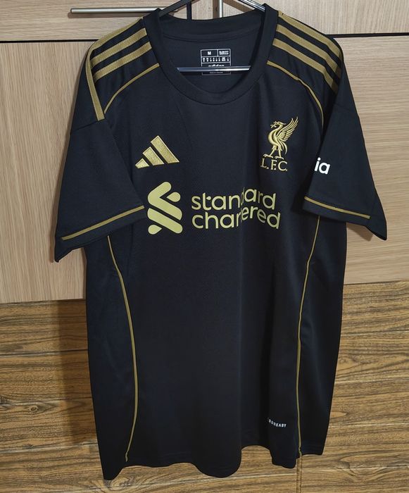 Ливърпул , Liverpool, Adidas специален черен екип