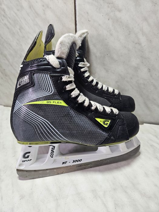 Patine 198 hochei hockey  Graf marime 39 ( 25,5  cm)