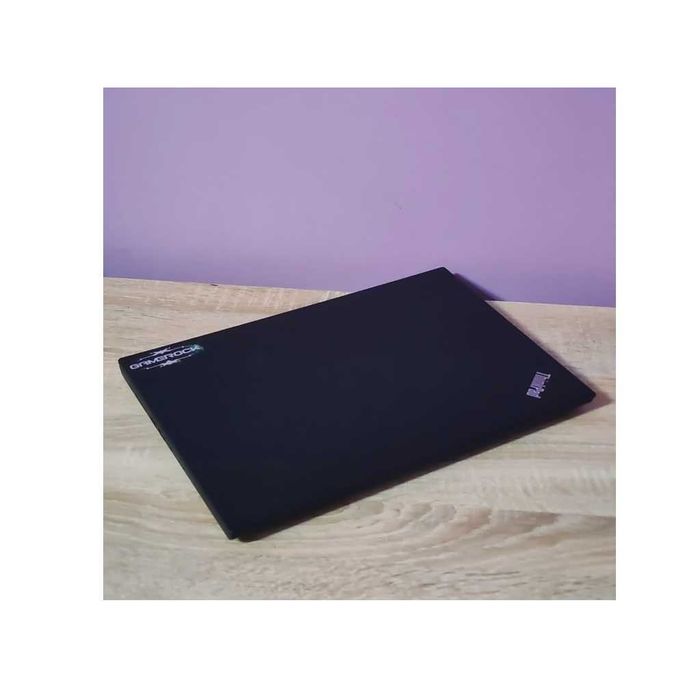 Laptop Business Lenovo Thinkpad T15 i7-1165G7 4.70GHz 16GB DDR4 3200Mhz SSD 512GB Samsung - Windows / Office - tastatura numerica -> iluminata