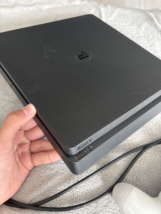 Playstation slim - 500GB
