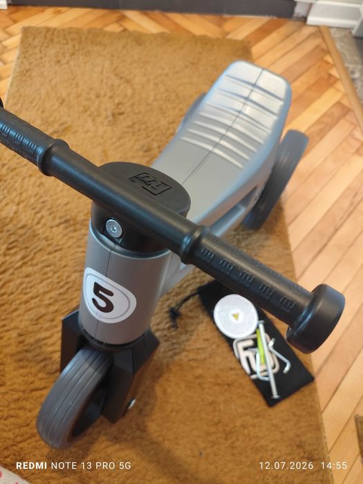 Tricicleta Funny Wheels 2 in 1 Rider fără pedale
