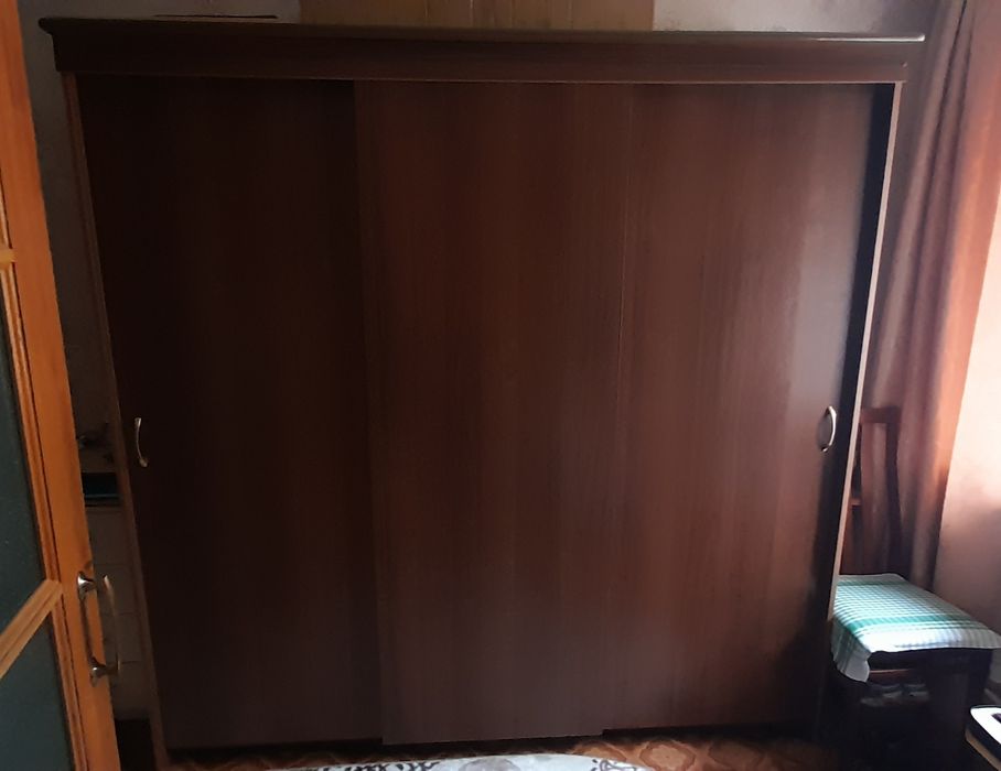 Продам шкаф-купе