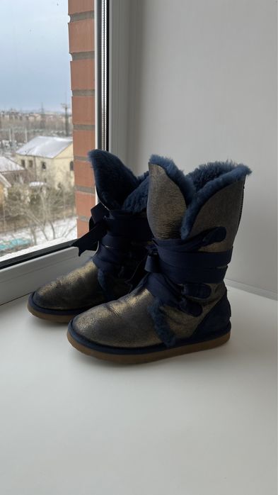Уги меховые, зимние сапоги ботинки
