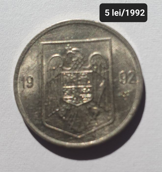 Monezi romanesti diferiite