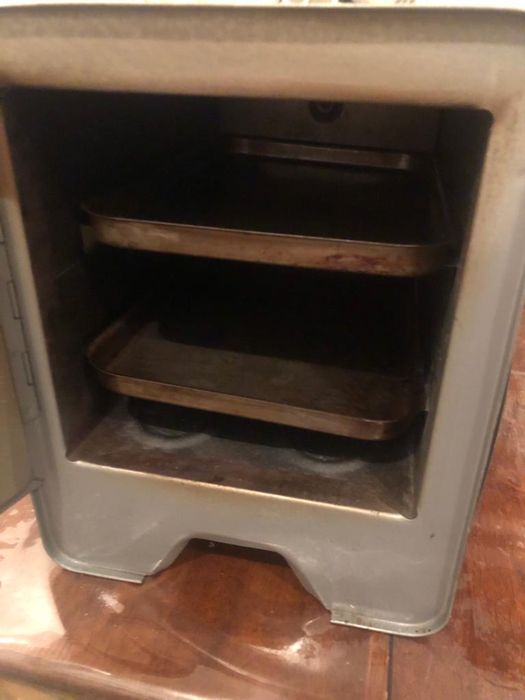 Продам духовку