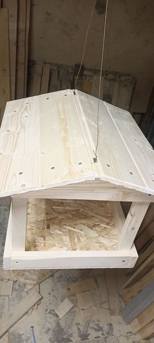 Скворечник кормушка для птичек