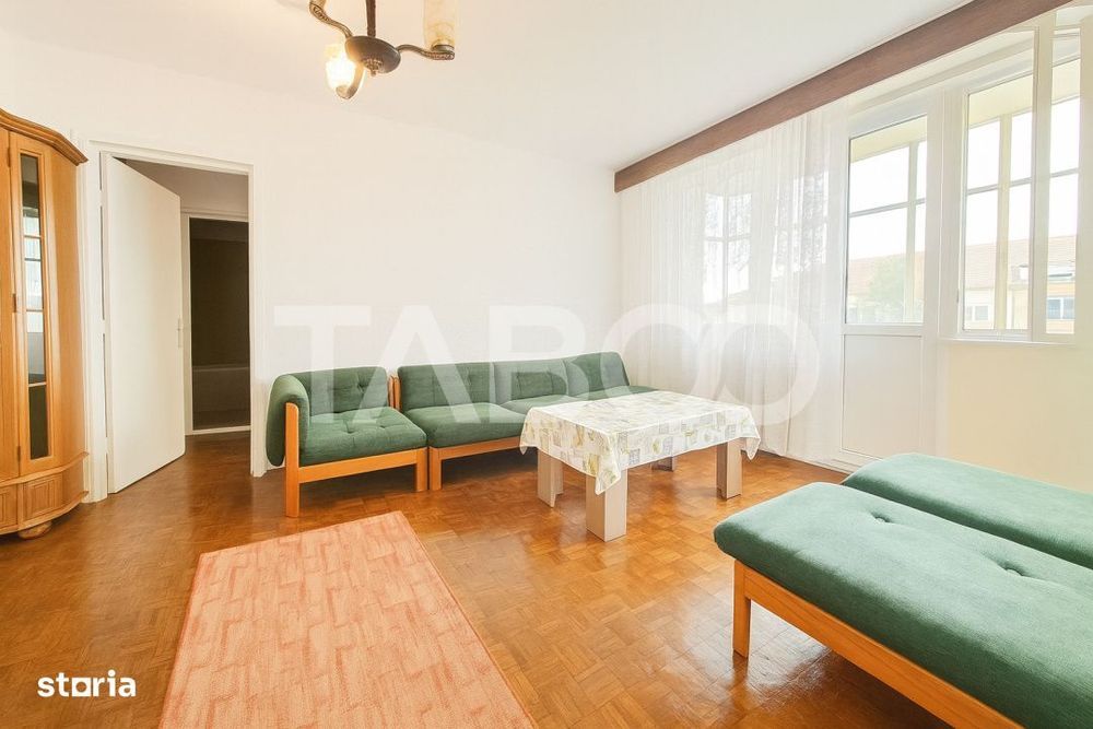 Zona Dioda/ANAF/Finante  Apartament cu 3 camere si balcon
