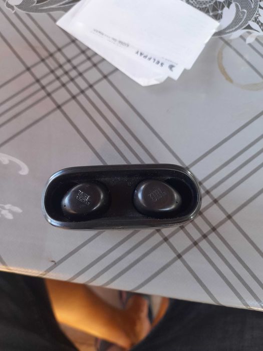 Vand căști Bluetooth JBL