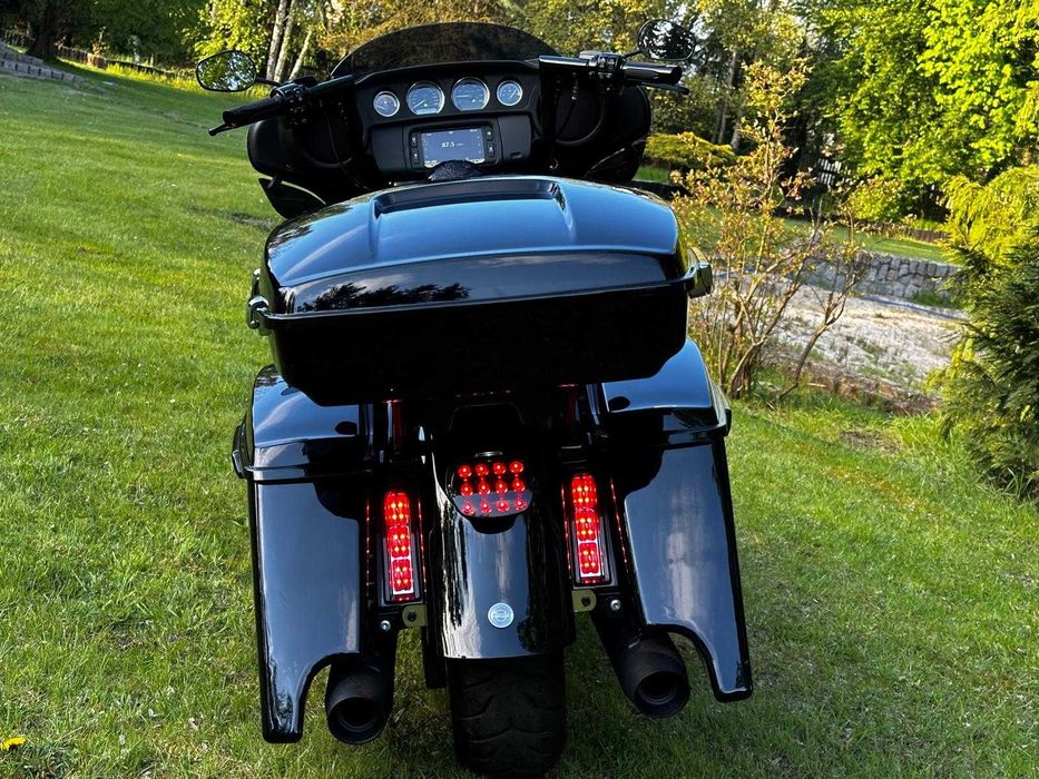 Harley Davidson Street Glide Ultra