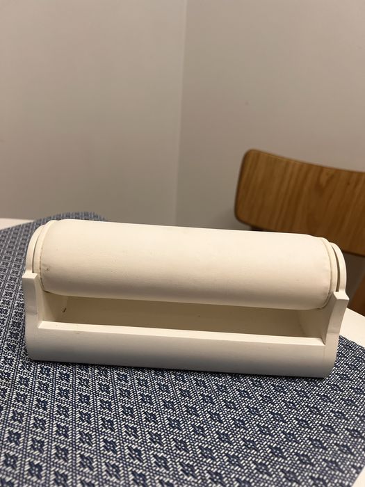 Подставка стойка для браслетов