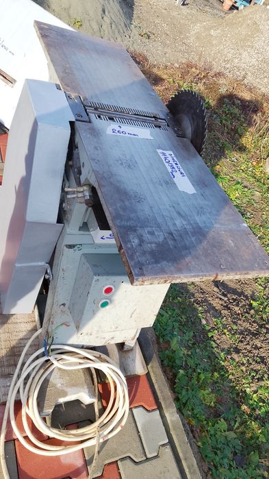 Vând Circular /Abrich  380 V