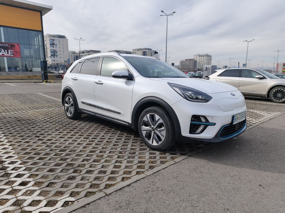 Vând KIA E NIRO în Garanție, FULL ELECTRICĂ cu Toate Opțiunile