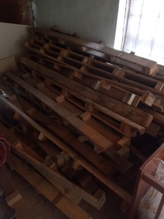 Продаются доски в хорошем качестве состоянии