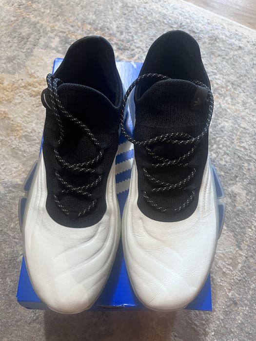Adidasi Adidas - 45 1/3