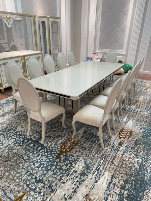 Стол стул 12 персон.