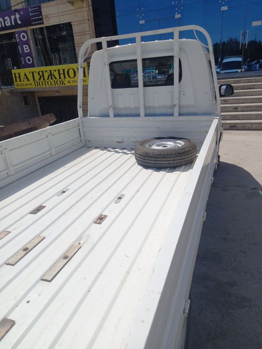 Shnrey T30 Qraska toza Shaharda haydalgan Ishga tayyor  mashina