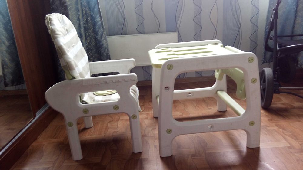 Продам детский стульчик (трансформер)