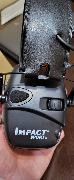 Антифони-активни