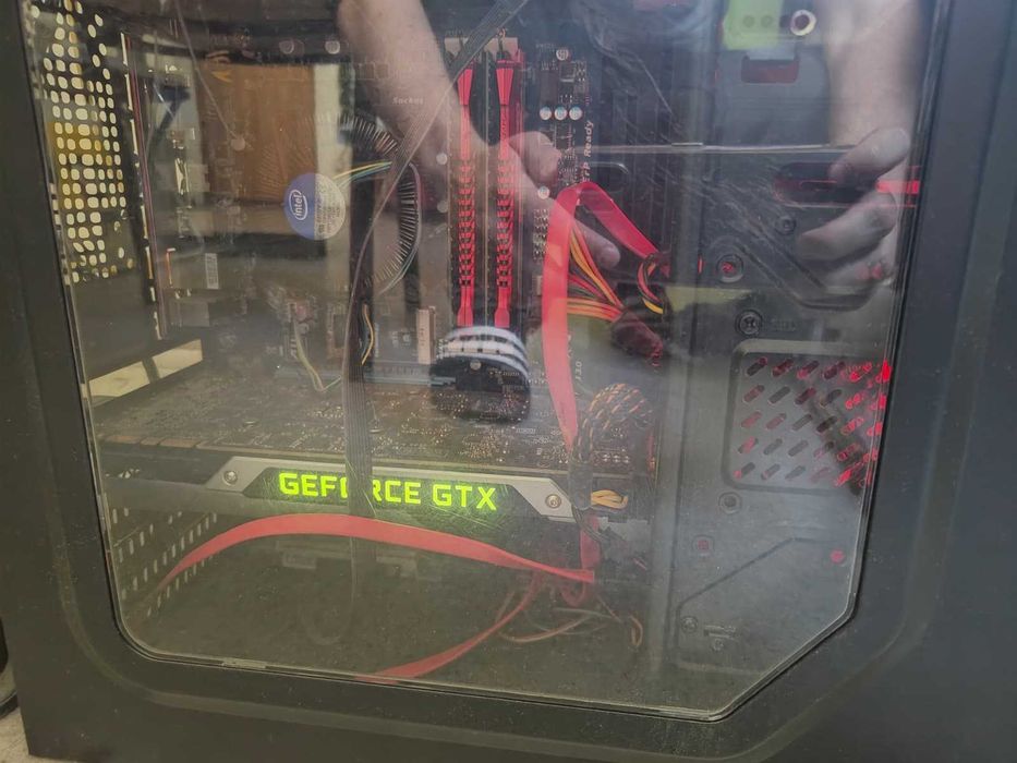 PC gaming Intel I7 / NVidia GTX 980Ti 6GB / 16GB RAM