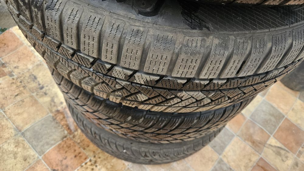 Джанти 17" 5х114 и гуми 215 65 17 - 4бр. зимни гуми Continental Winter