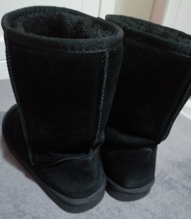 Ghete tip UGG din piele naturală întoarsă cu blană