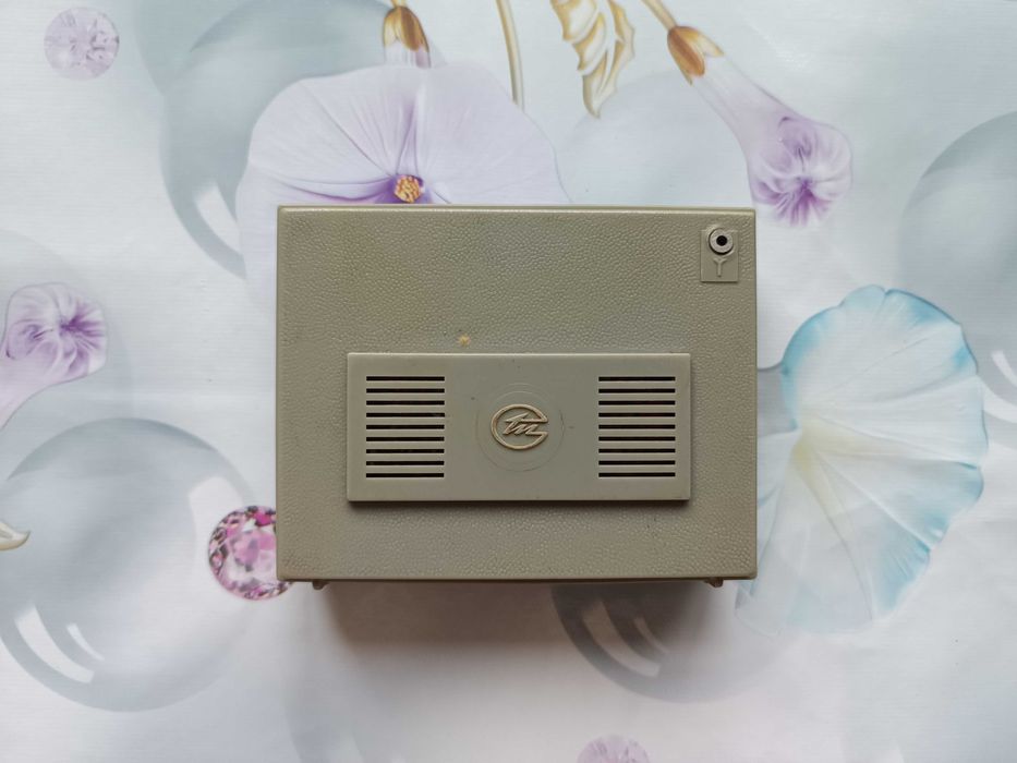 Радиоприёмник Хазар-403 СССР