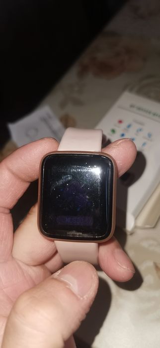 Смарт часовник нов с Розова каишка