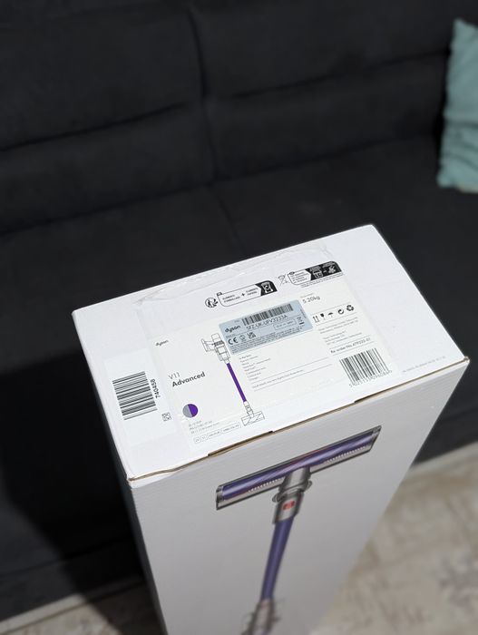 Dyson V11 Advanced -Sigilat-