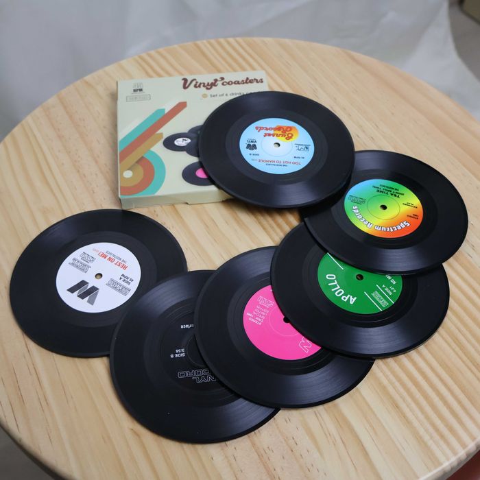 Suporturi Pahar Retro tip vinyl – Noi