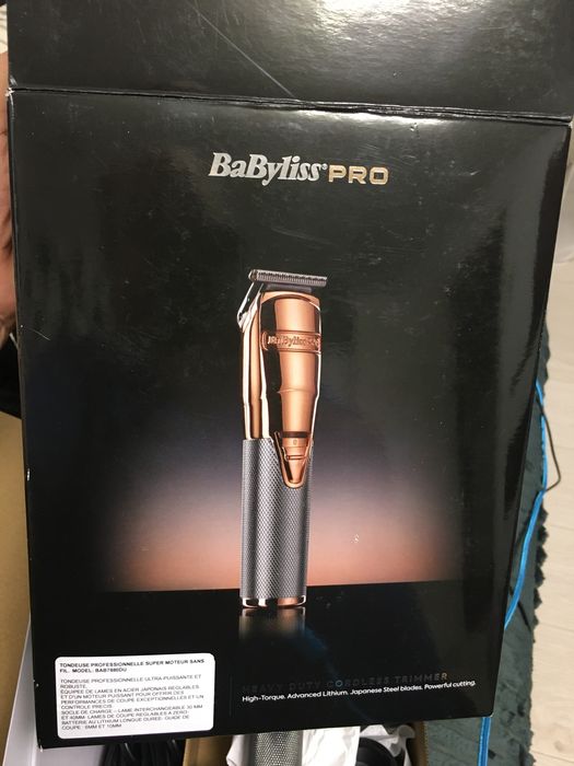 Trimer Profesional Babyliss Model nou Sigilat