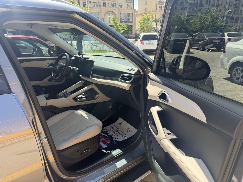 BYD Yuan Up 2024 — 4